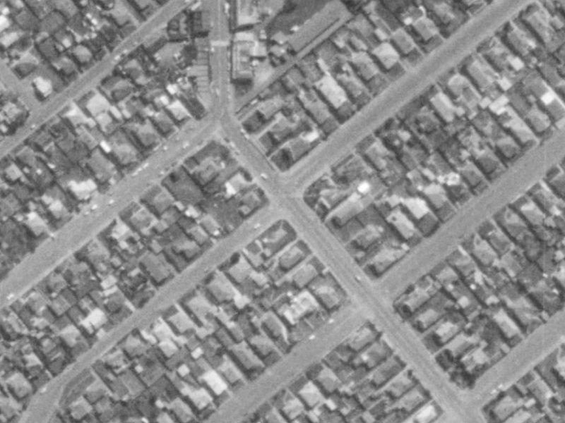 271 Selwyn Street from the air, 1975-1979