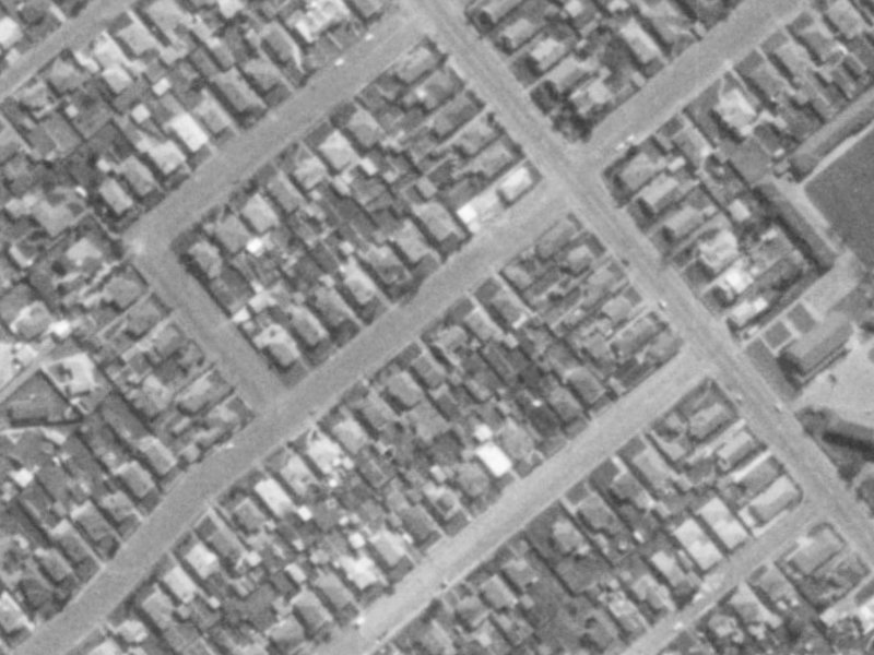 40 Bletsoe Avenue from the air, 1975-1979