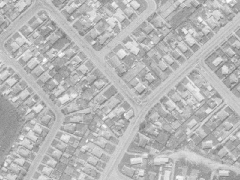 110 Amyes Road from the air, 1975-1979