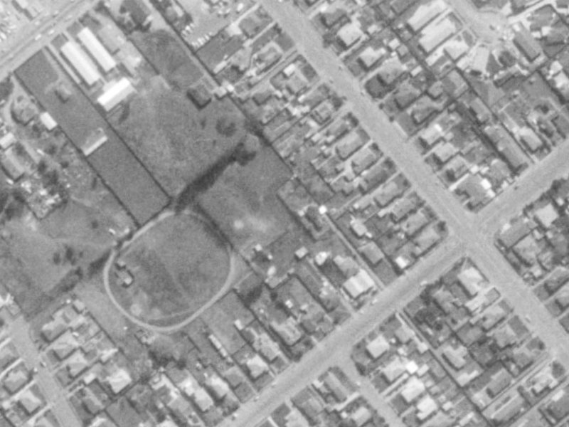 McLeish Lane from the air, 1975-1979