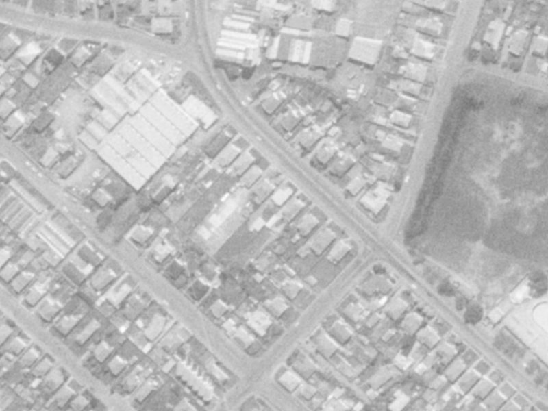 43 Waltham Road from the air, 1975-1979