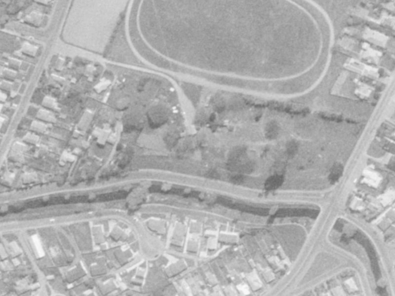 7 Acorn Close from the air, 1975-1979