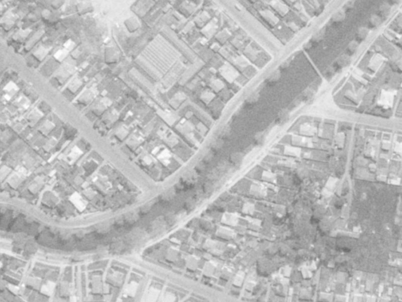 124 Richardson Terrace from the air, 1975-1979