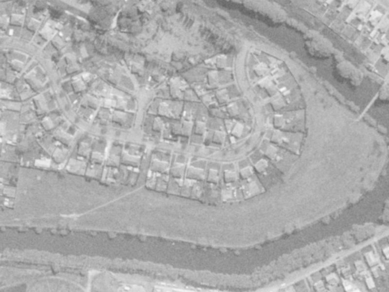 38 Riley Crescent from the air, 1975-1979