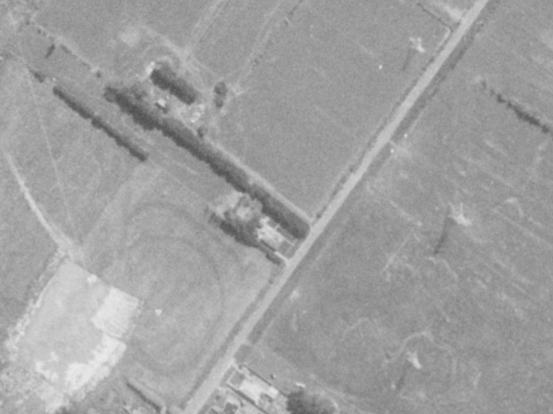 65 Charlesworth Street from the air, 1975-1979