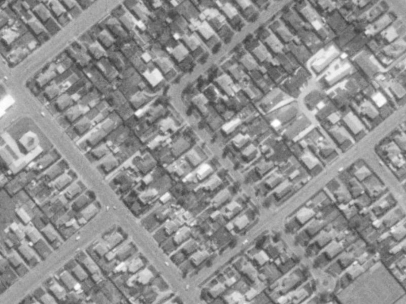 33 Diamond Avenue from the air, 1975-1979