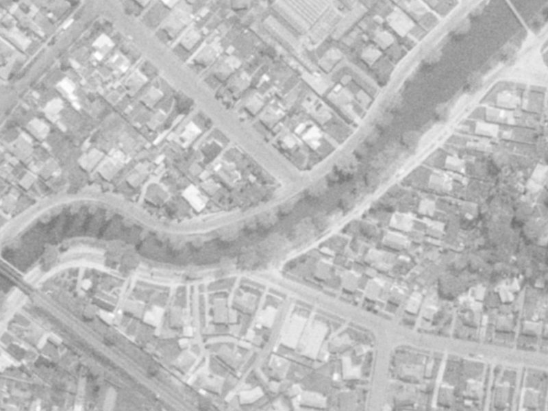 137 Richardson Terrace from the air, 1975-1979