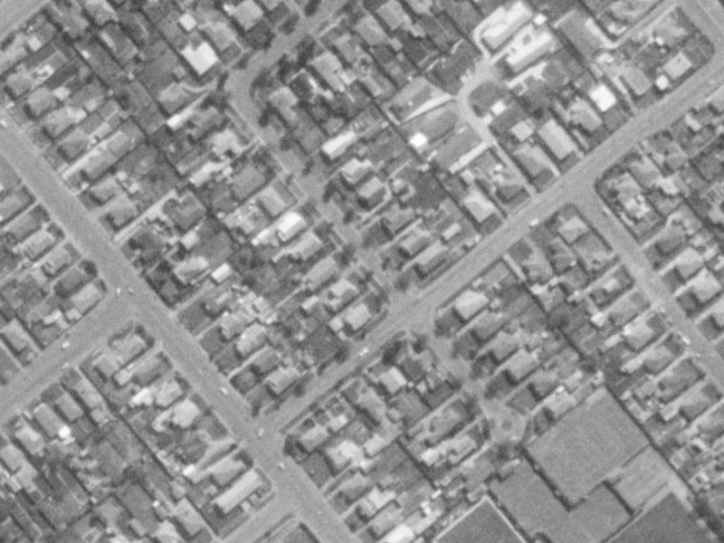 25 Diamond Avenue from the air, 1975-1979