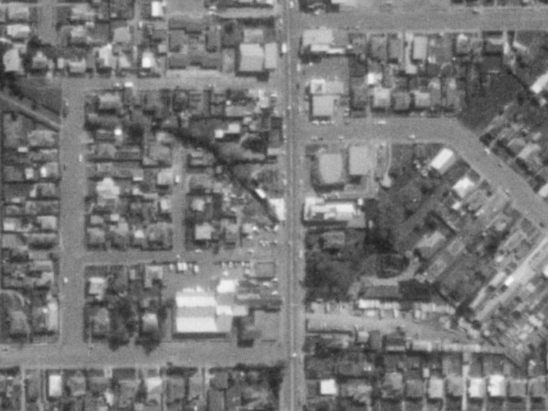 235 Colombo Street from the air, 1975-1979