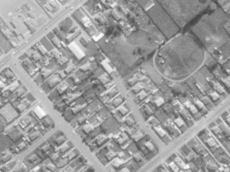 15 Dundee Place from the air, 1975-1979