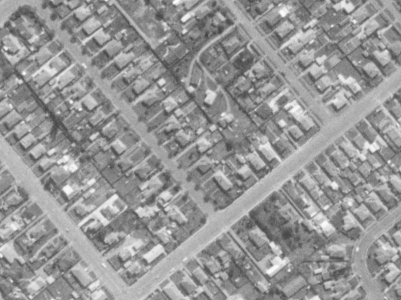 10 Hinemoa Street from the air, 1975-1979