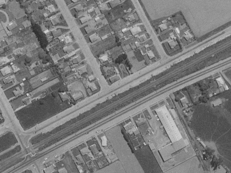 622 Waterloo Road from the air, 1975-1979