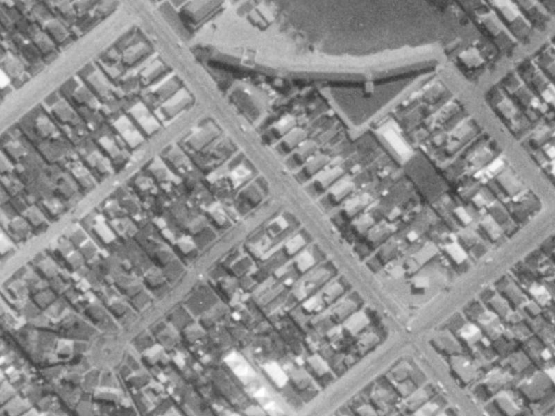 197 Selwyn Street from the air, 1975-1979