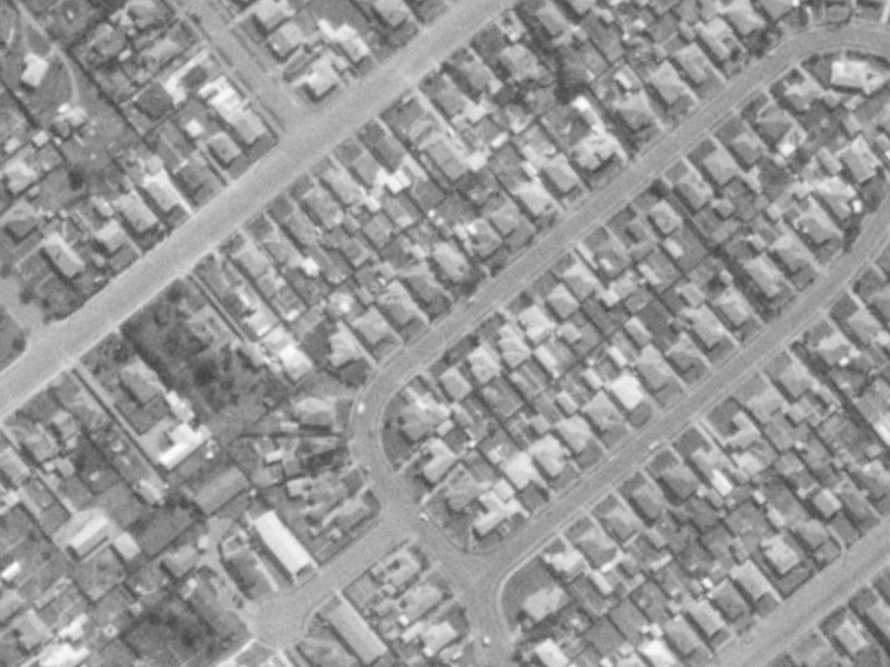 26 Evesham Crescent from the air, 1975-1979