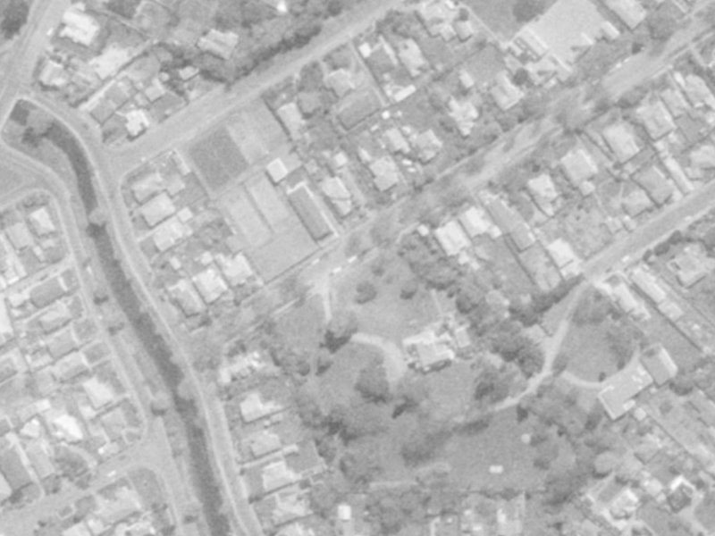 20 Cholmondeley Avenue from the air, 1975-1979