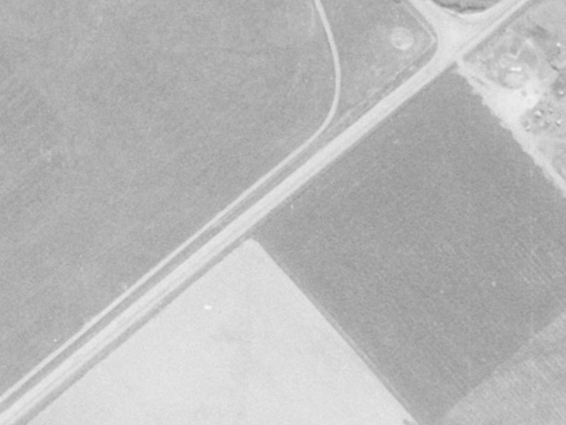20 Avenger Crescent from the air, 1975-1979