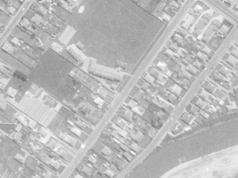 25 Gould Crescent from the air, 1975-1979