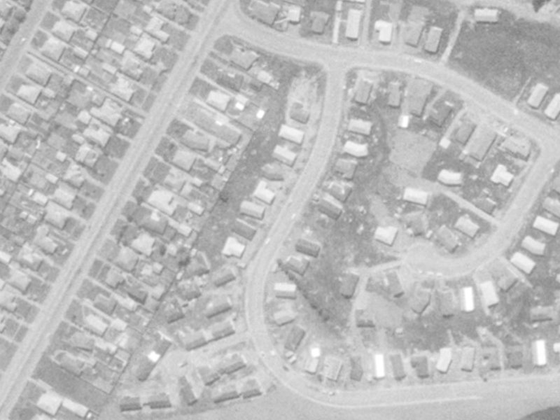 59 Oakley Crescent from the air, 1975-1979