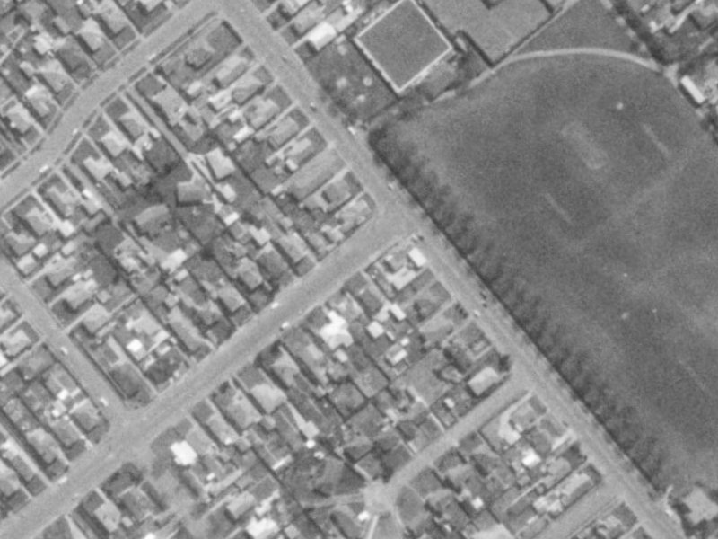 82 Wychbury Street from the air, 1975-1979