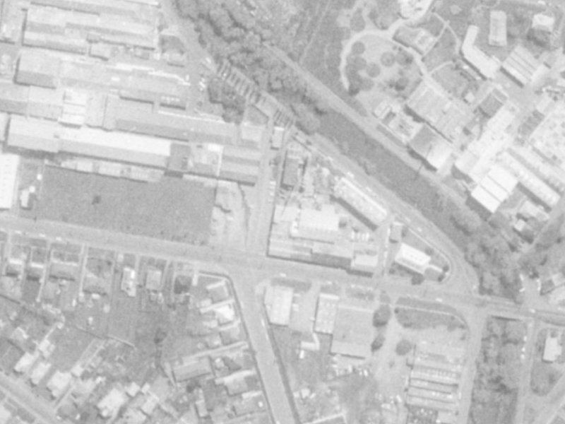 20 Garlands Road from the air, 1975-1979