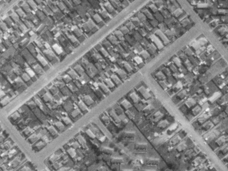 27 Dunn Street from the air, 1975-1979