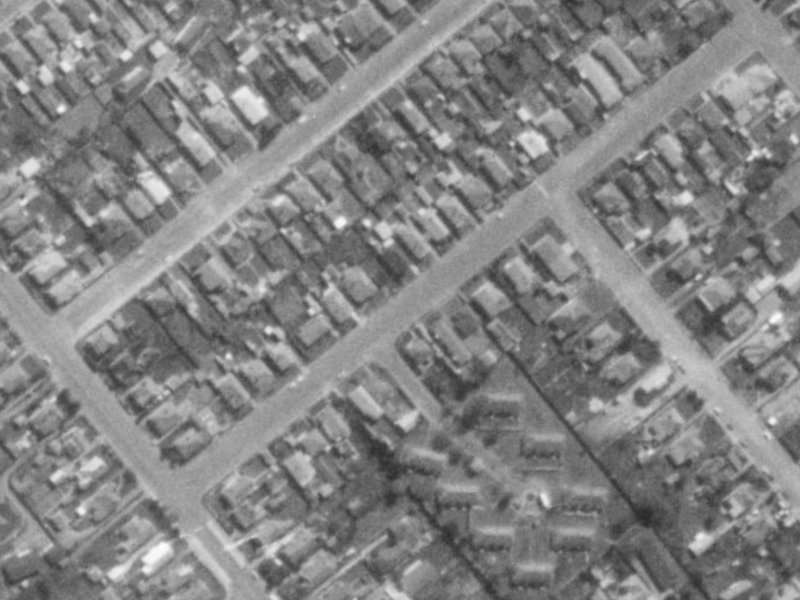 19 Dunn Street from the air, 1975-1979
