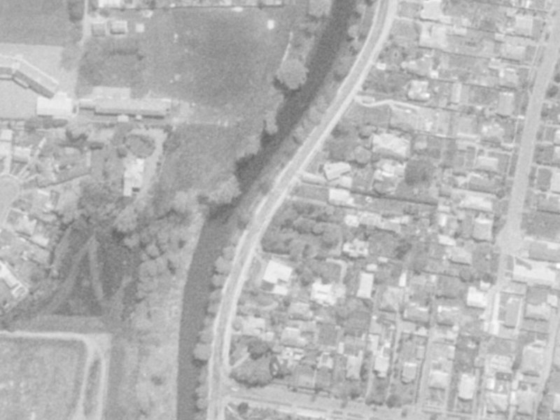 33B 33B from the air, 1975-1979