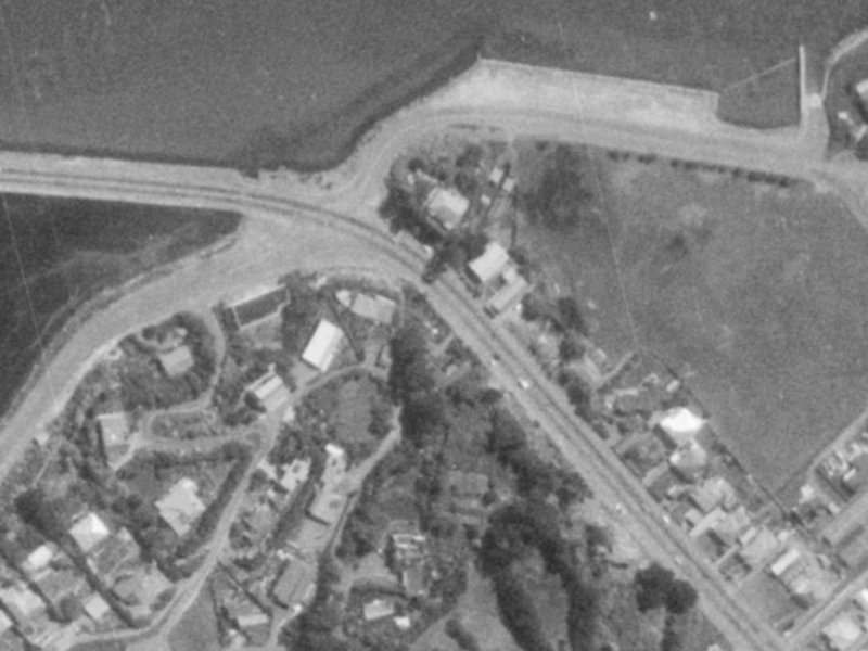 108 Main Road from the air, 1975-1979