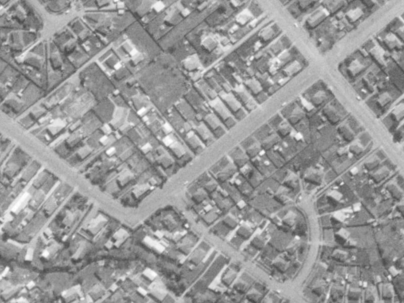 19 Cobham Street from the air, 1975-1979