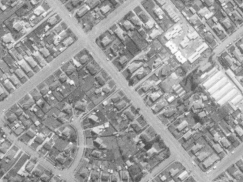 221A Lyttelton Street from the air, 1975-1979