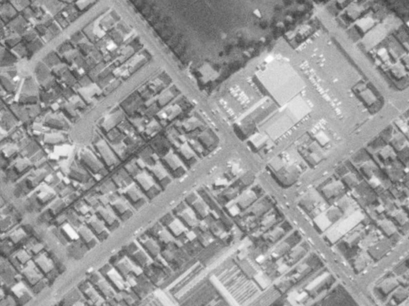 93 Stourbridge Street from the air, 1975-1979