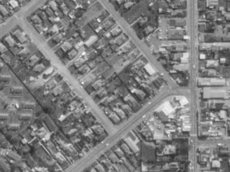 9B Strickland Street from the air, 1975-1979