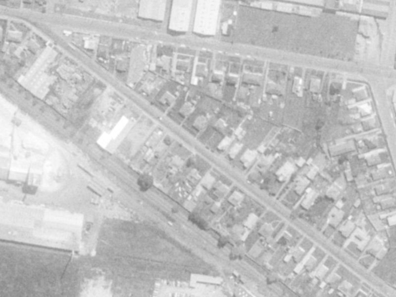 30-34 Maunsell Street from the air, 1975-1979