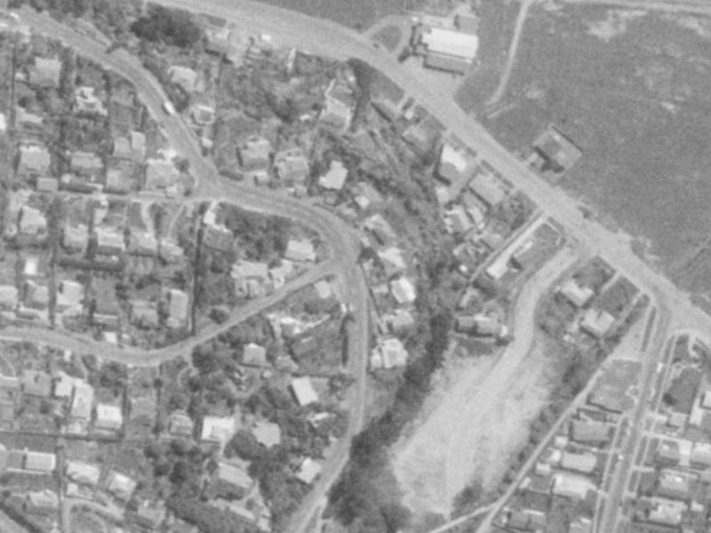 31 Mount Pleasant Road from the air, 1975-1979