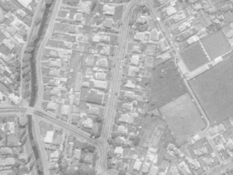 48 St Martins Road from the air, 1975-1979