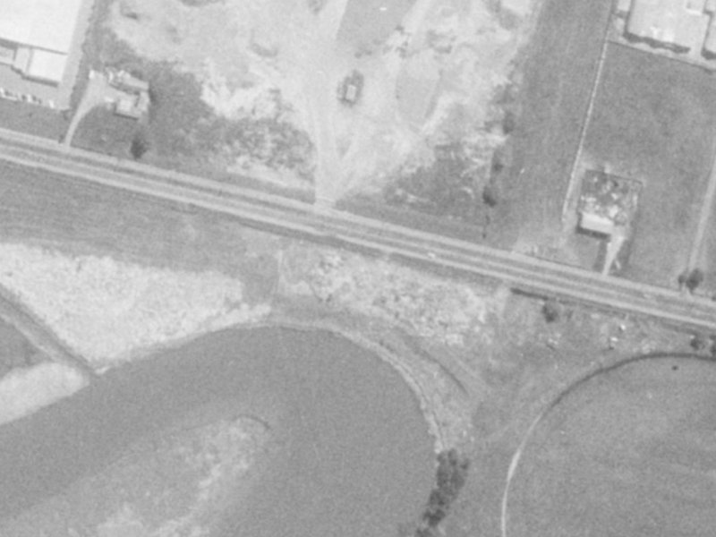 2/1008 Ferry Road from the air, 1975-1979