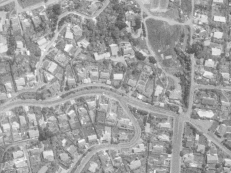 53 St Andrews Hill Road from the air, 1975-1979