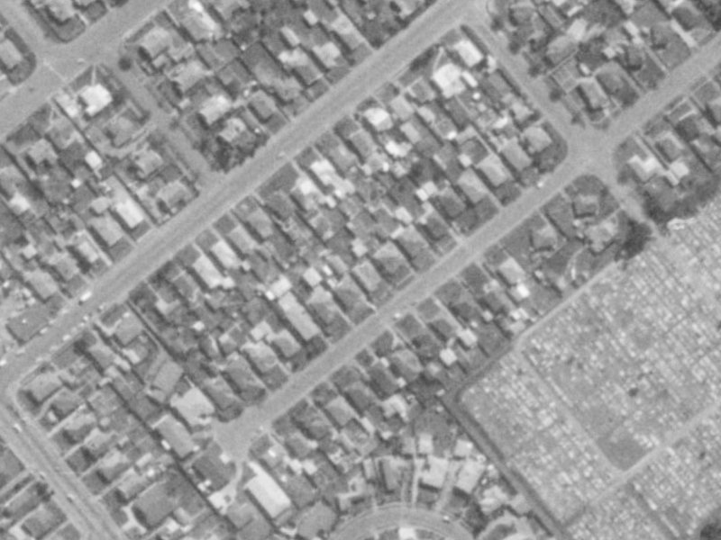 17 Roker Street from the air, 1975-1979
