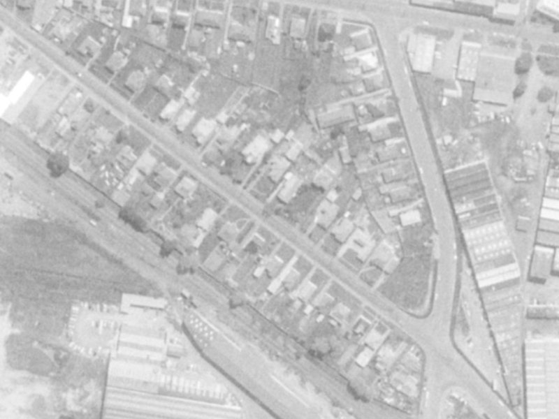 43 Maunsell Street from the air, 1975-1979