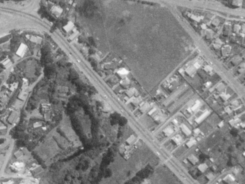 23 Main Road from the air, 1975-1979