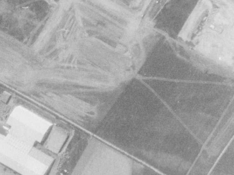7 Klondyke Drive from the air, 1975-1979