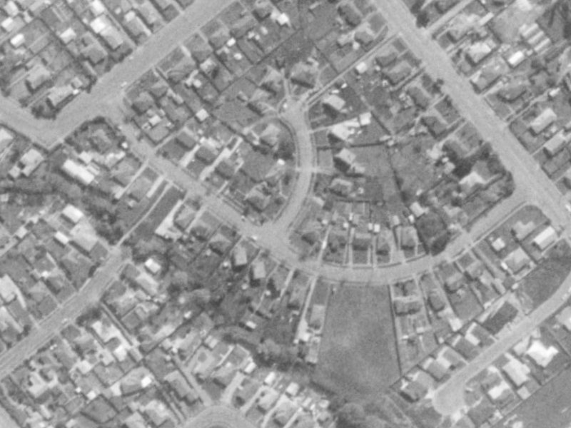3 Gleig Place from the air, 1975-1979