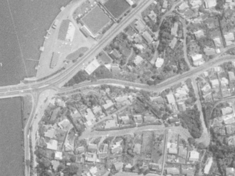 8 St Andrews Hill Road from the air, 1975-1979
