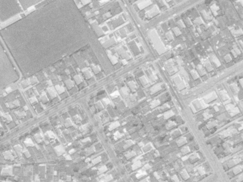 26 Gamblins Road from the air, 1975-1979