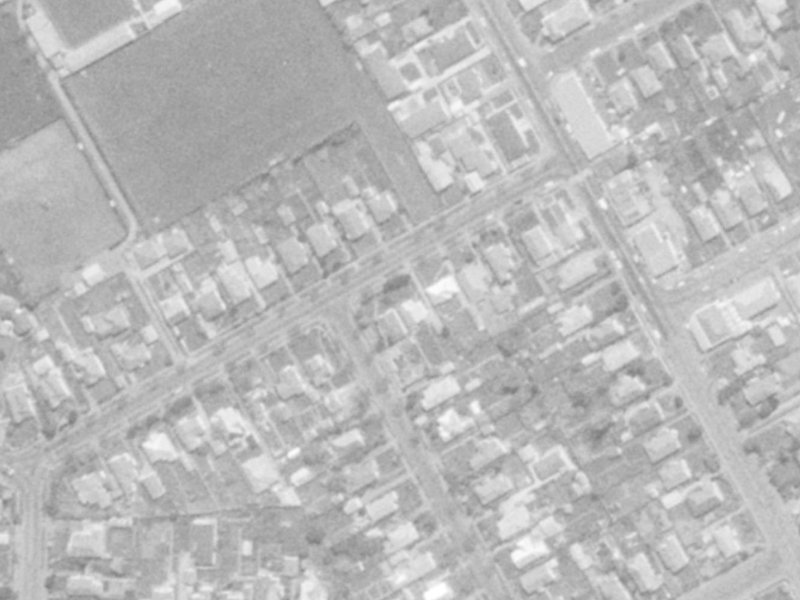 22 Gamblins Road from the air, 1975-1979