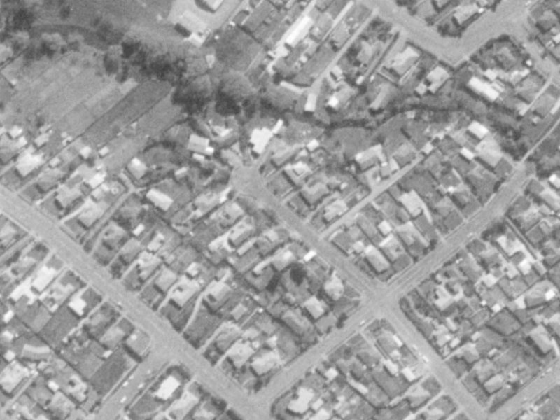 3 Weir Place from the air, 1975-1979