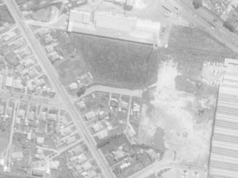 92 Grange Street from the air, 1975-1979