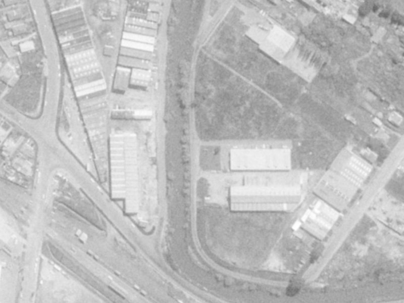 19 King Edward Terrace from the air, 1975-1979