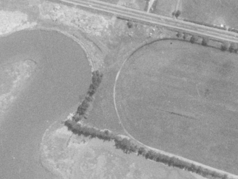 8A Settlers Crescent from the air, 1975-1979
