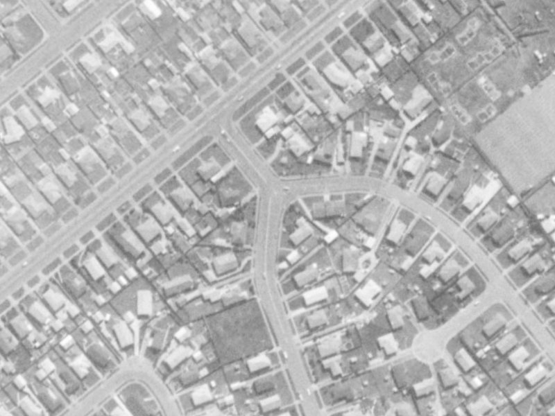 9 Rowley Avenue from the air, 1975-1979